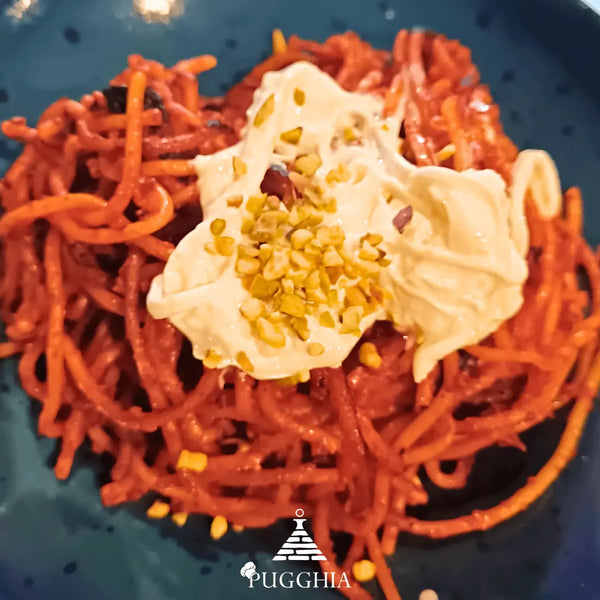 Spaghetti all'Assassina Gourmet with Stracciatella and Pistachio 